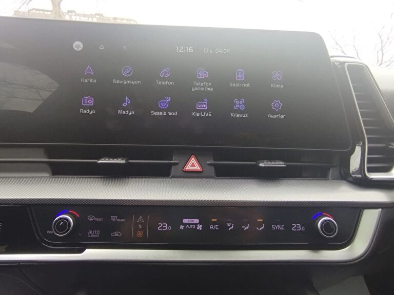 KIA SPORTAGE
