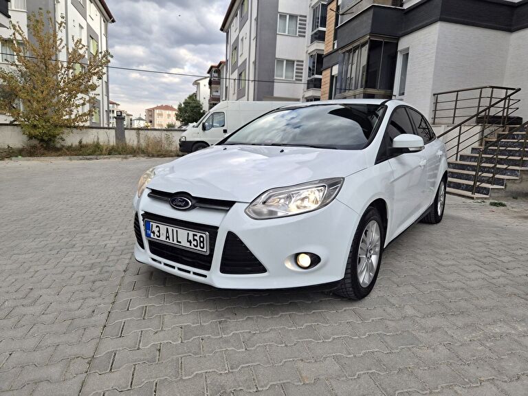 FORD FOCUS