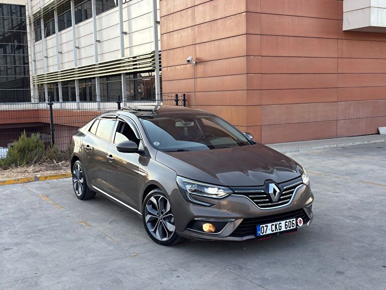 RENAULT MEGANE