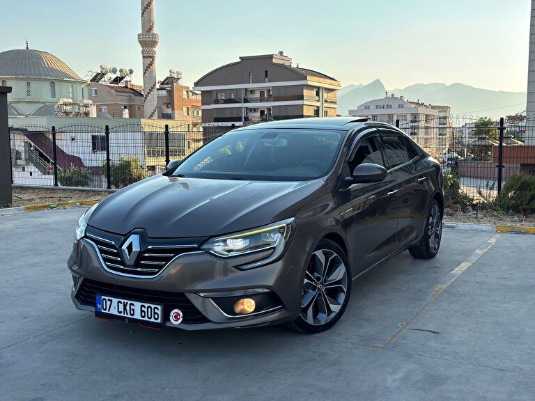 RENAULT MEGANE