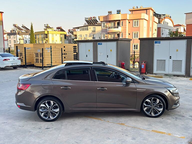 RENAULT MEGANE