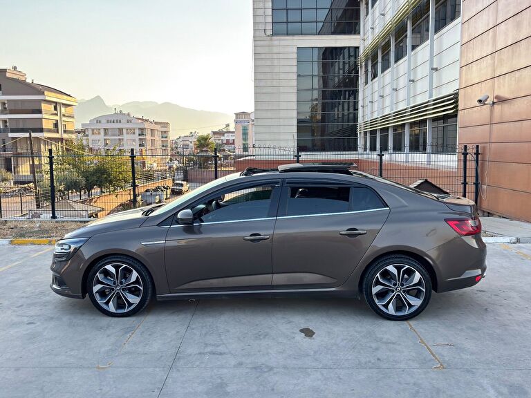 RENAULT MEGANE