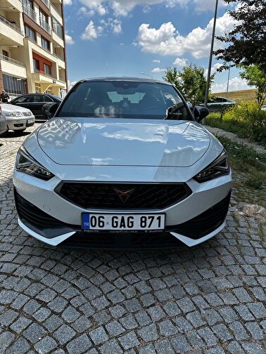 CUPRA LEON