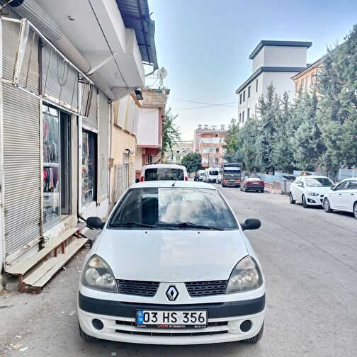 RENAULT CLIO