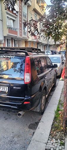 NISSAN X-TRAIL