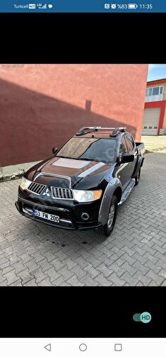 MITSUBISHI L200