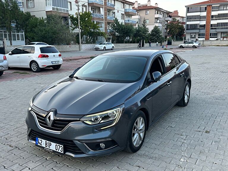 RENAULT MEGANE