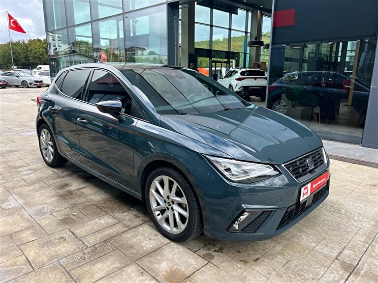 SEAT IBIZA