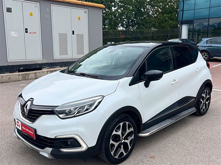 RENAULT CAPTUR