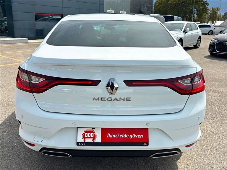 RENAULT MEGANE