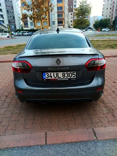 RENAULT FLUENCE