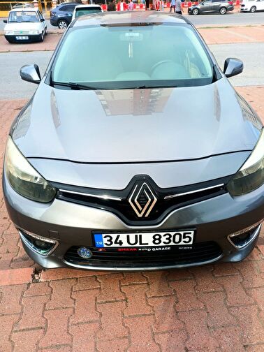 RENAULT FLUENCE