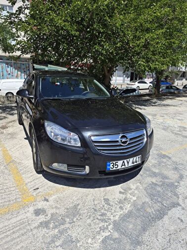 OPEL INSIGNIA