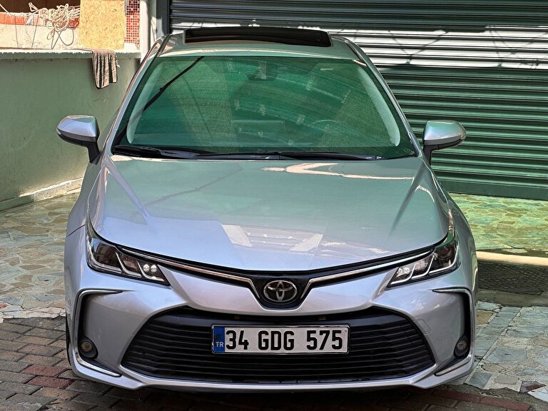 TOYOTA COROLLA