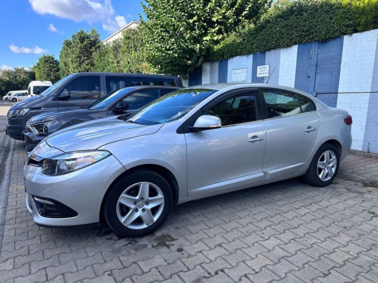 RENAULT FLUENCE