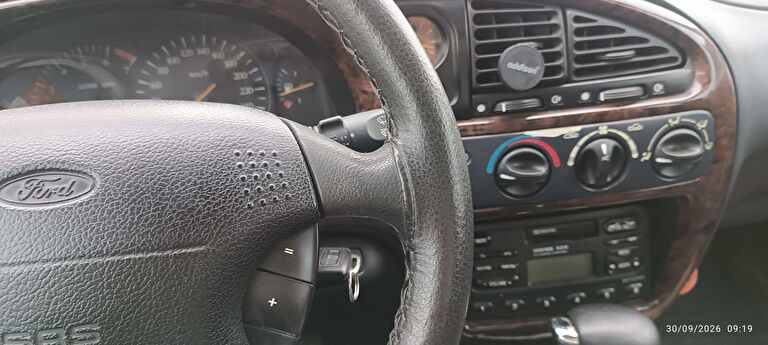 FORD SCORPIO