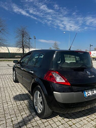 RENAULT MEGANE
