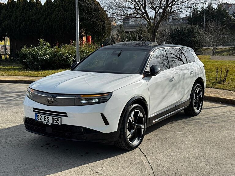 OPEL GRANDLAND