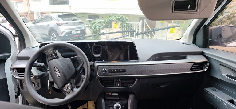 FORD TOURNEO COURIER