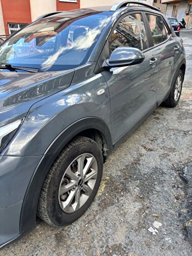 KIA STONIC