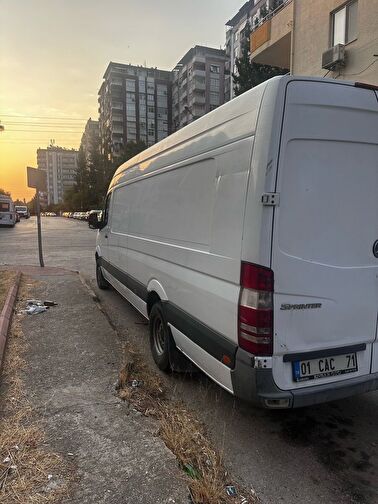 MERCEDES-BENZ SPRINTER