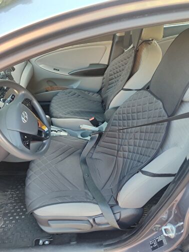 HYUNDAI ACCENT BLUE