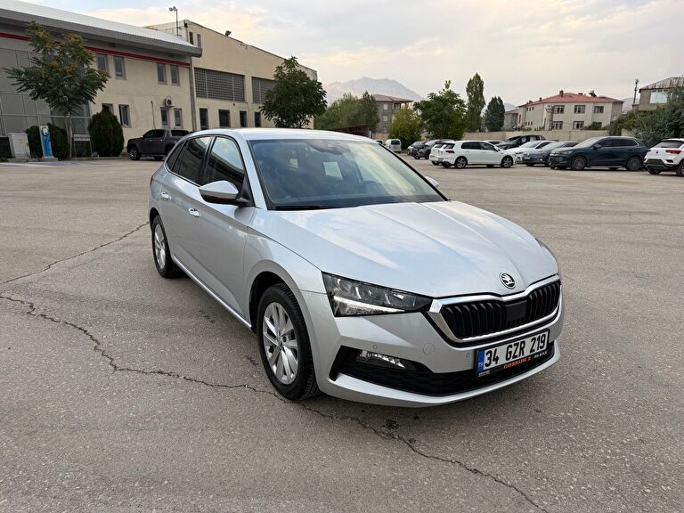 SKODA SCALA