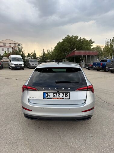 SKODA SCALA