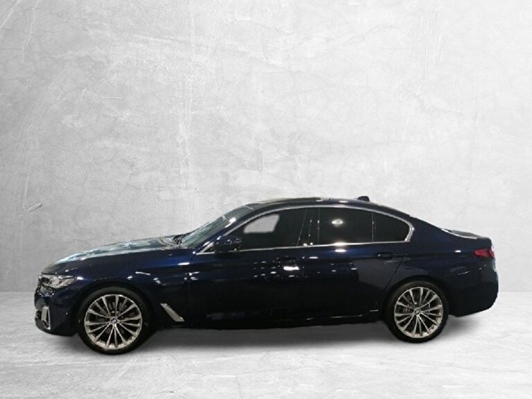 BMW 5 SERISI