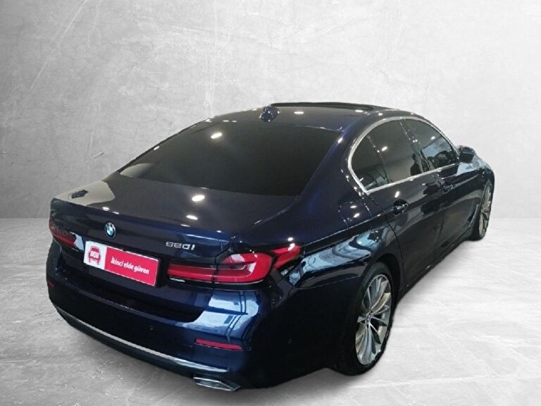 BMW 5 SERISI