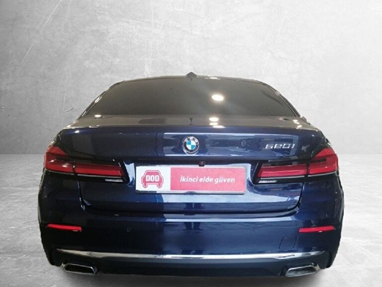 BMW 5 SERISI
