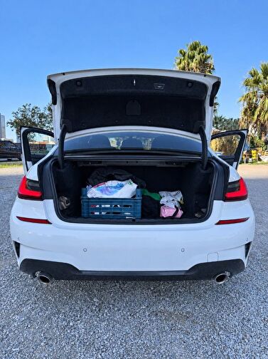 BMW 3 SERISI