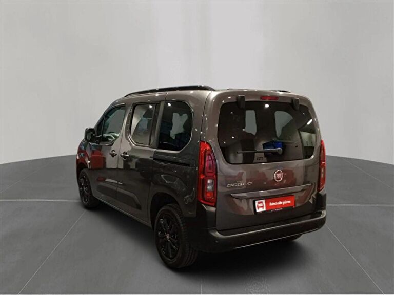 FIAT DOBLO COMBI