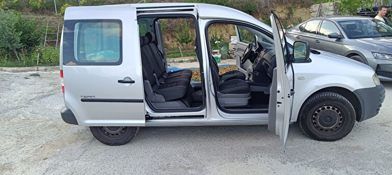 VOLKSWAGEN CADDY