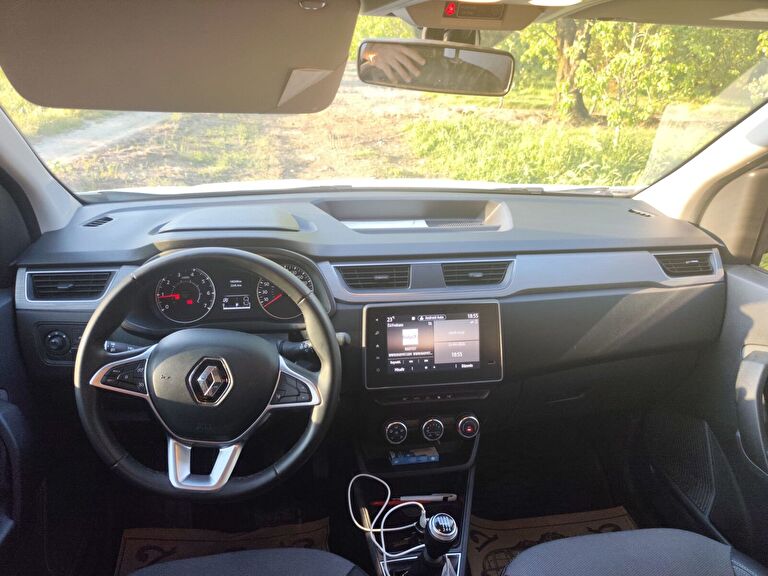 RENAULT EXPRESS
