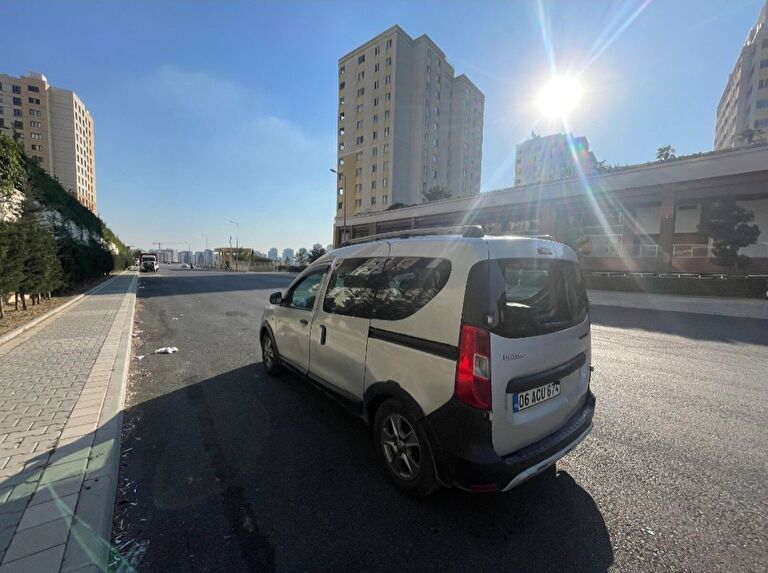 DACIA DOKKER