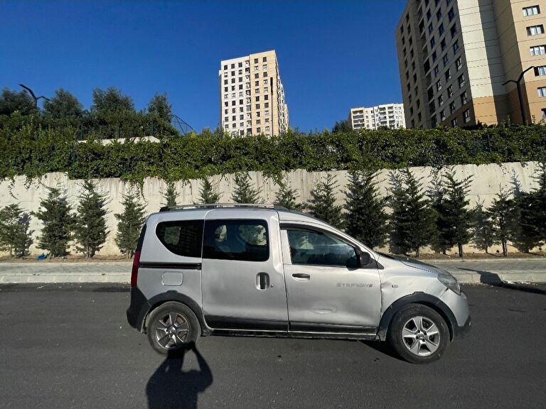 DACIA DOKKER