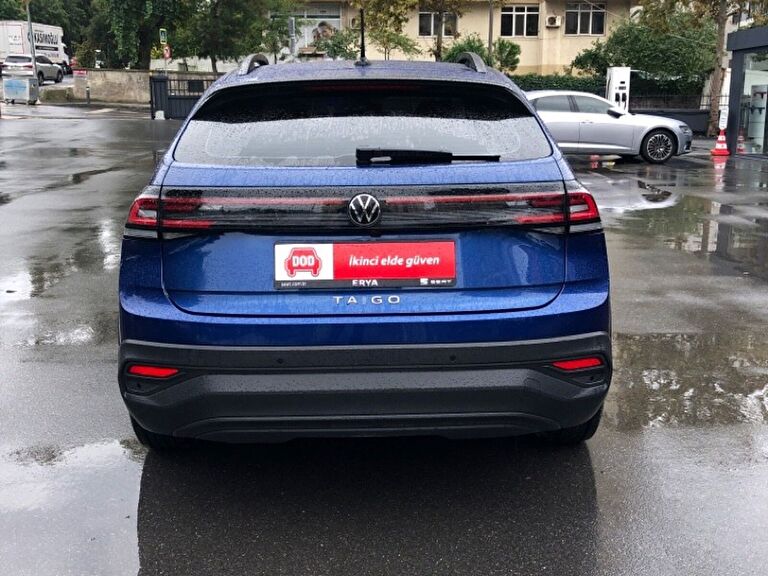 VOLKSWAGEN TAIGO
