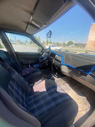 RENAULT 19