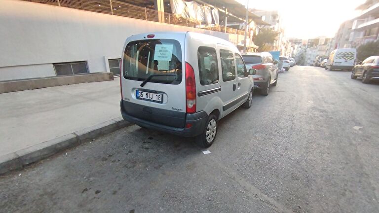 RENAULT KANGOO