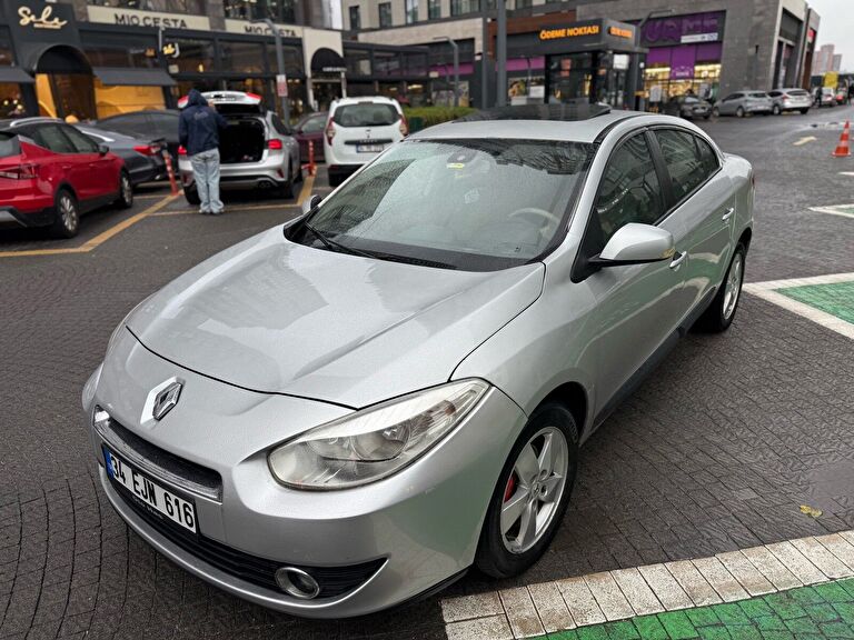 RENAULT FLUENCE