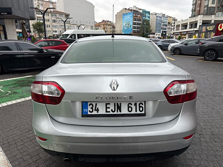 RENAULT FLUENCE