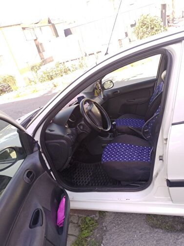 PEUGEOT 206 +