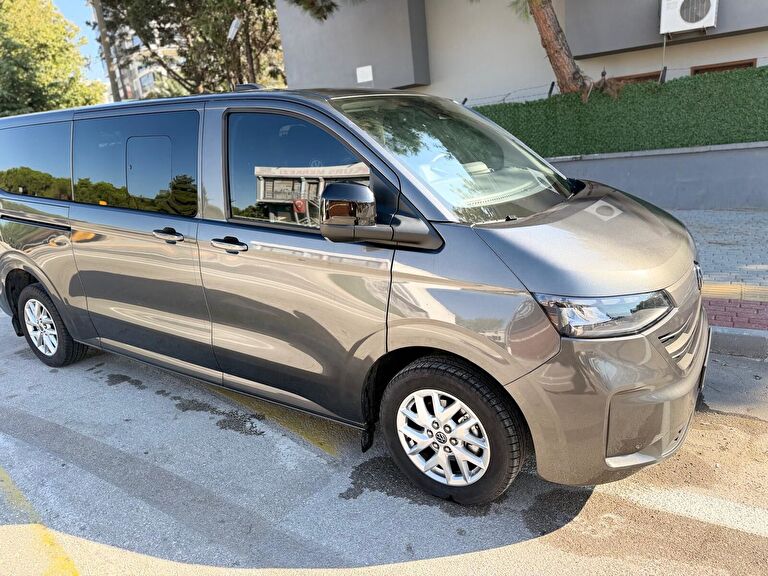 VOLKSWAGEN CARAVELLE