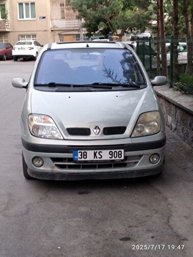 RENAULT SCENIC