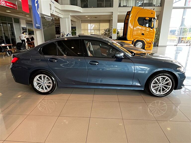 BMW 3 SERISI