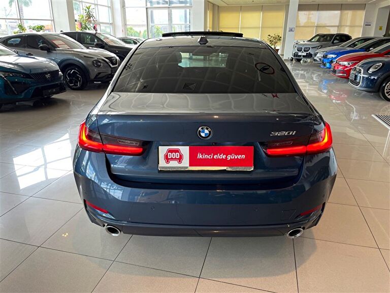 BMW 3 SERISI