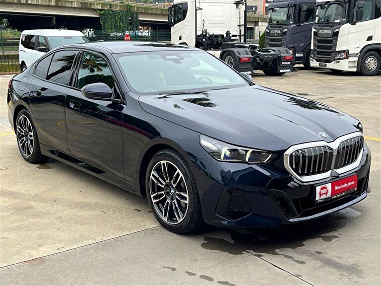 BMW 5 SERISI