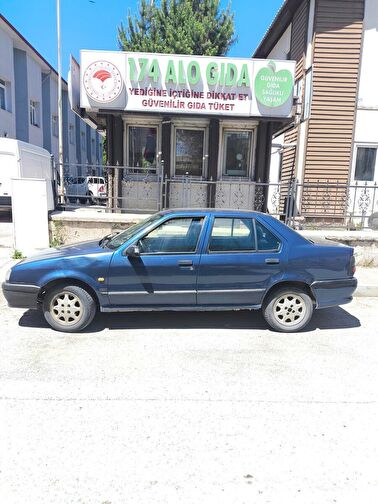 RENAULT 19