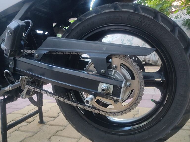 Suzuki V-Storm DL650